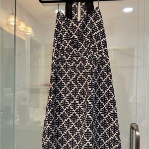 Elegant Black and White Patterned Skirt